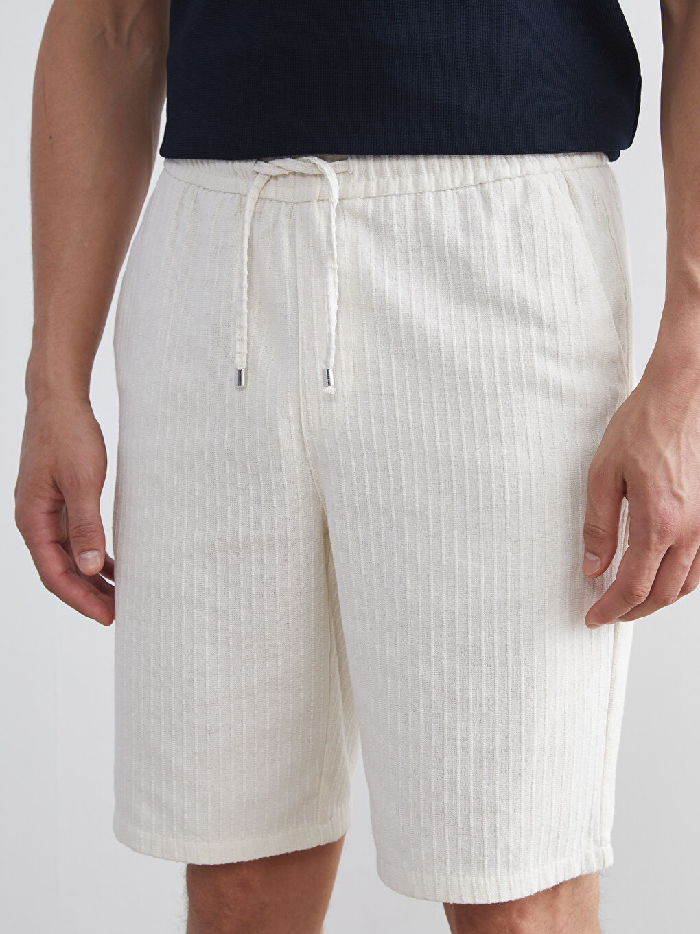 Ekru Standart Kalıp Armürlü Erkek Şort-2