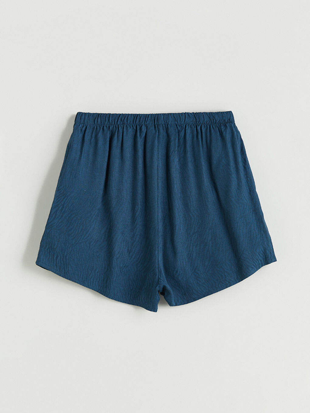 Petrol V Yaka Desenli Kadın Şortlu Pijama Takımı-8