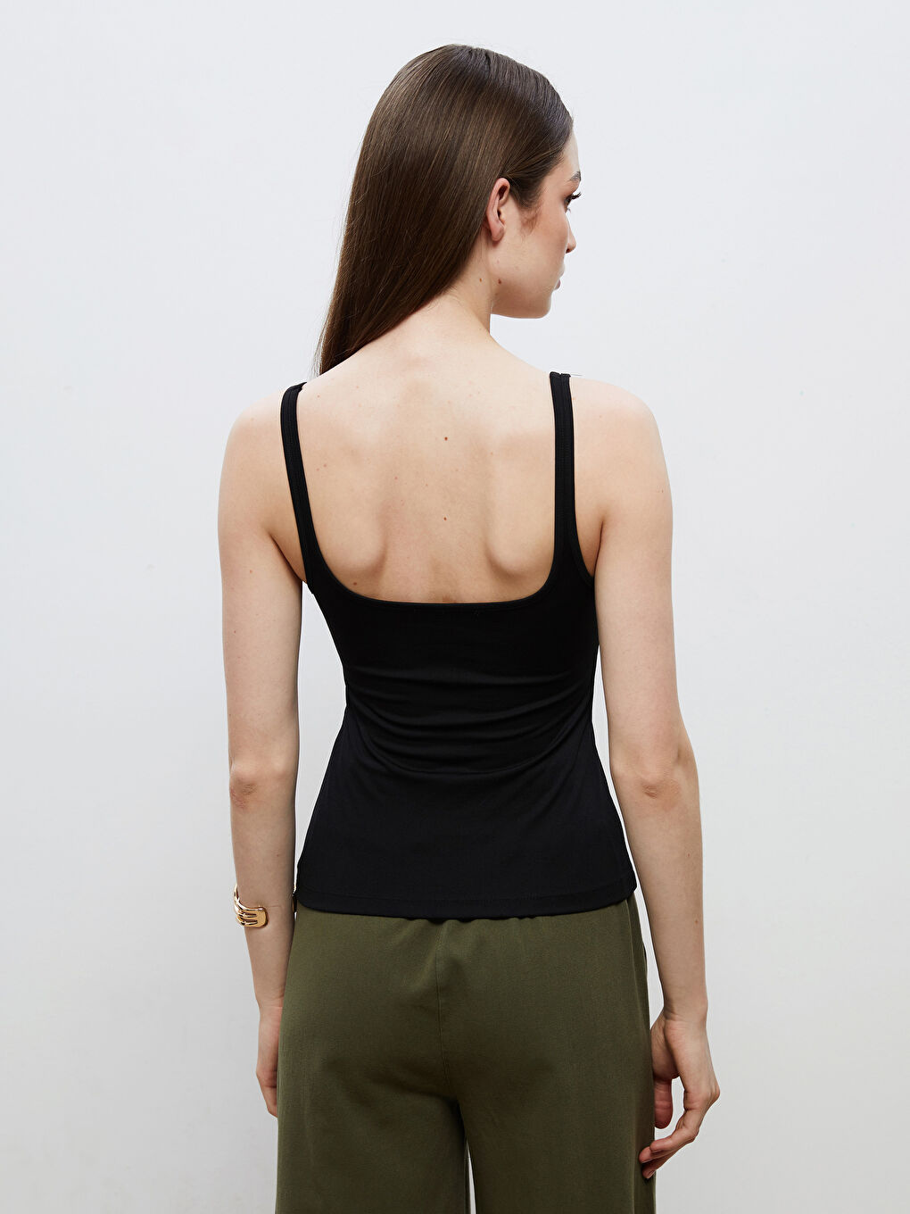 Siyah Kare Yaka Kadın Atlet-3