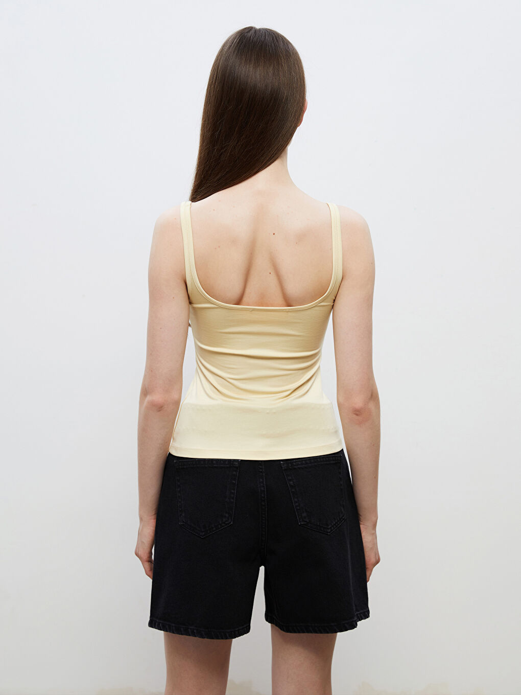 Sarı Kare Yaka Kadın Atlet-3