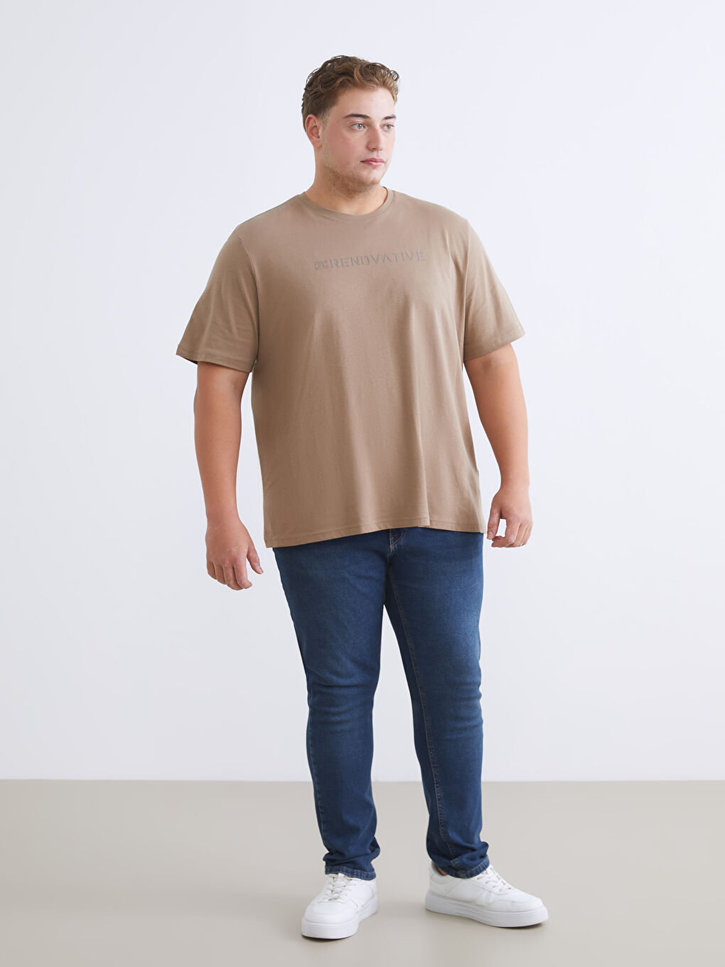 Kahverengi Büyük Beden Bisiklet Yaka Baskılı Penye Erkek Tişört-1