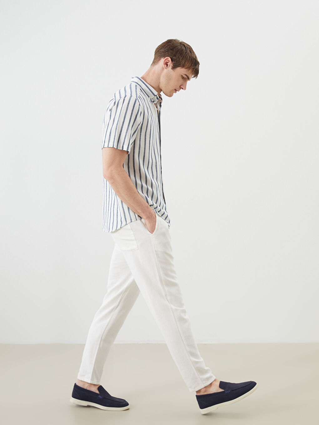 Lacivert Regular Fit Kısa Kollu Çizgili Armürlü Erkek Gömlek-1