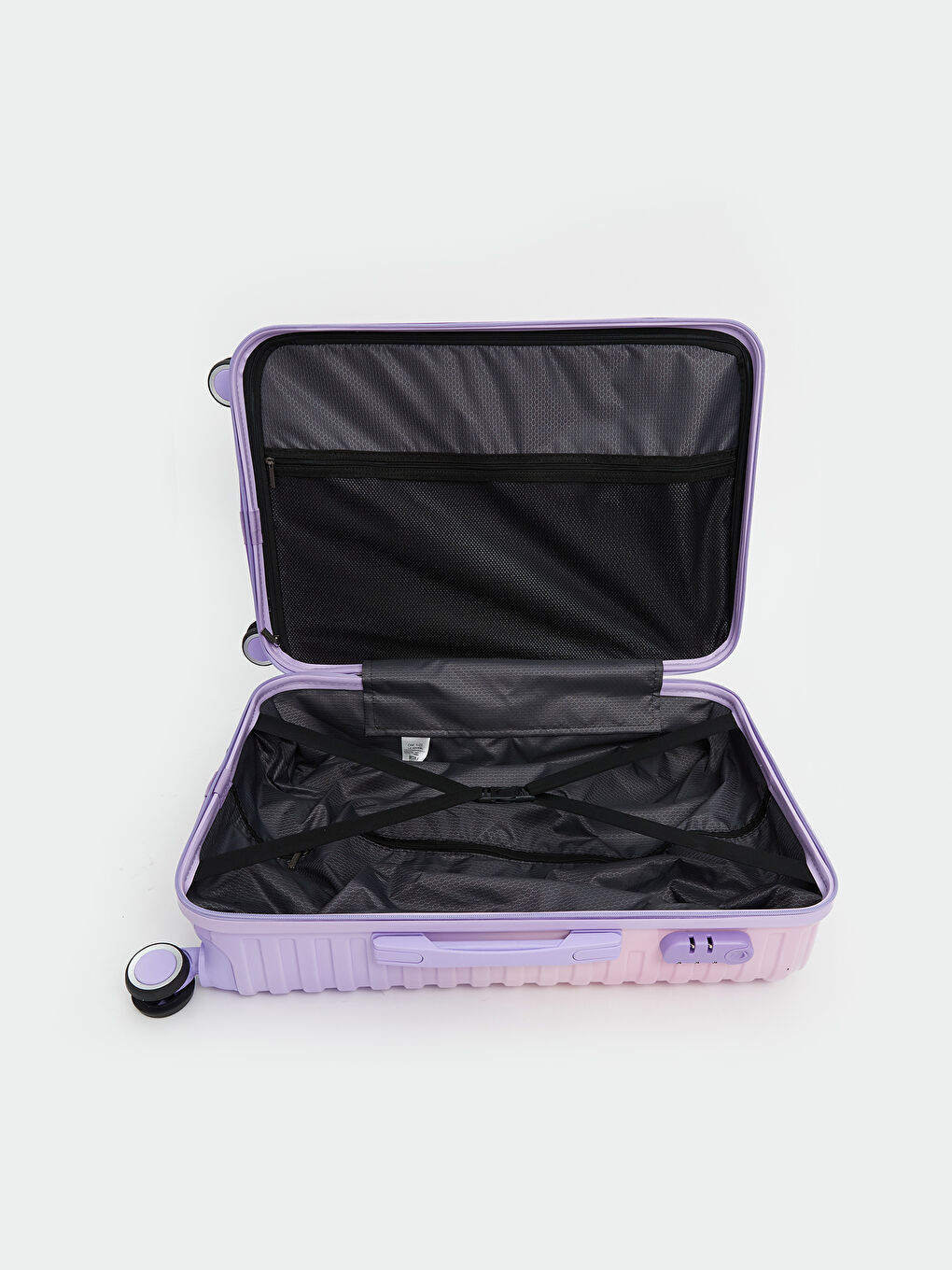 Small Suitcase with Lock Detail-3