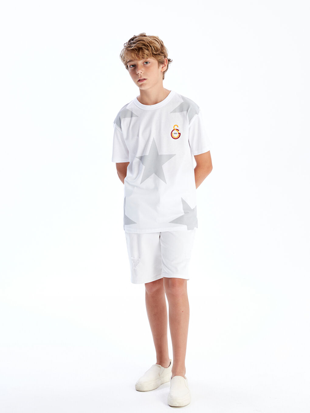 Beyaz Bisiklet Yaka Galatasaray Baskılı Erkek Çocuk Tişört-1