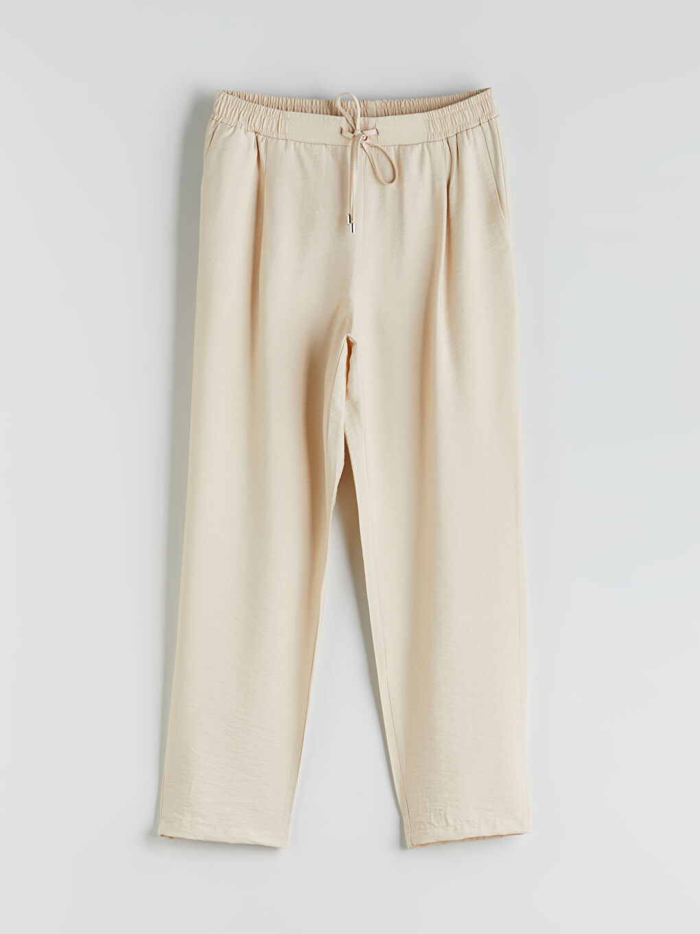 Bej Beli Lastikli Havuç Kesim Kadın Pantolon-4