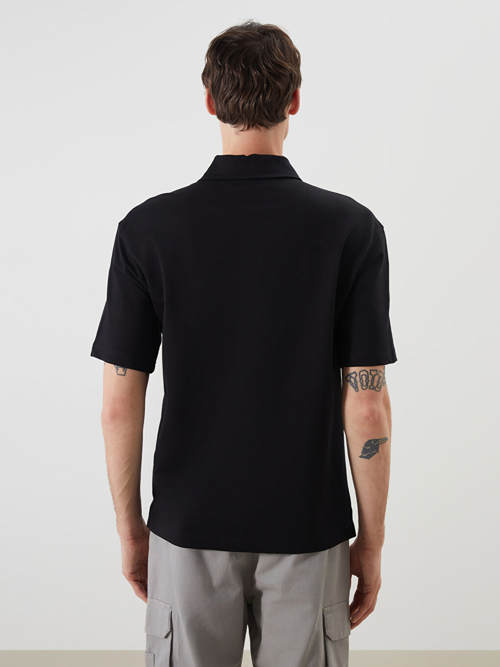 Siyah Polo Yaka Baskılı Erkek Tişört-3