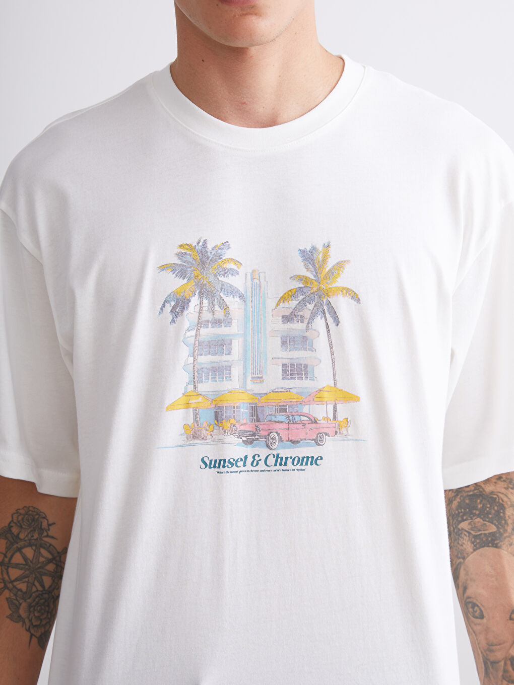 Ekru Bisiklet Yaka Baskılı Penye Erkek Tişört-2