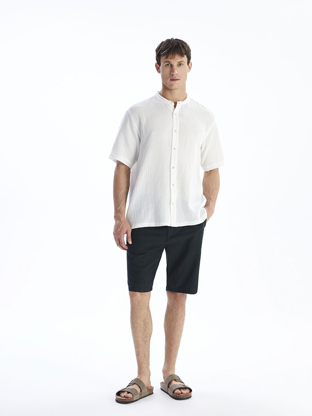 Ekru Regular Fit Hakim Yaka Kısa Kollu Müslin Erkek Gömlek-1