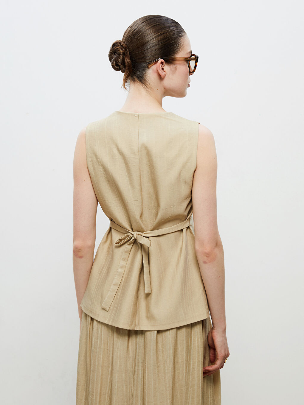 Yeşil Bisiklet Yaka Keten Görünümlü Kadın Klasik Yelek-3