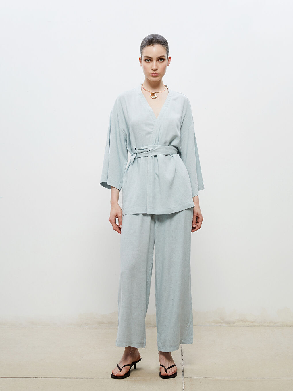 Mavi Şal Yaka Keten Karışımlı Kadın Kimono-1