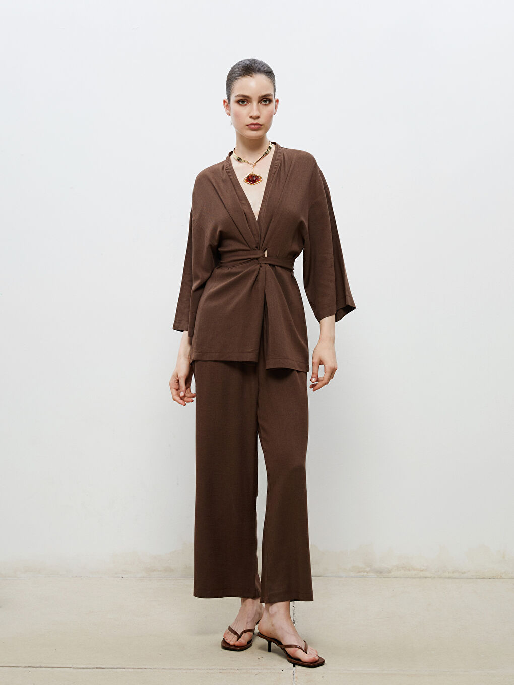Kahverengi Şal Yaka Keten Karışımlı Kadın Kimono-1