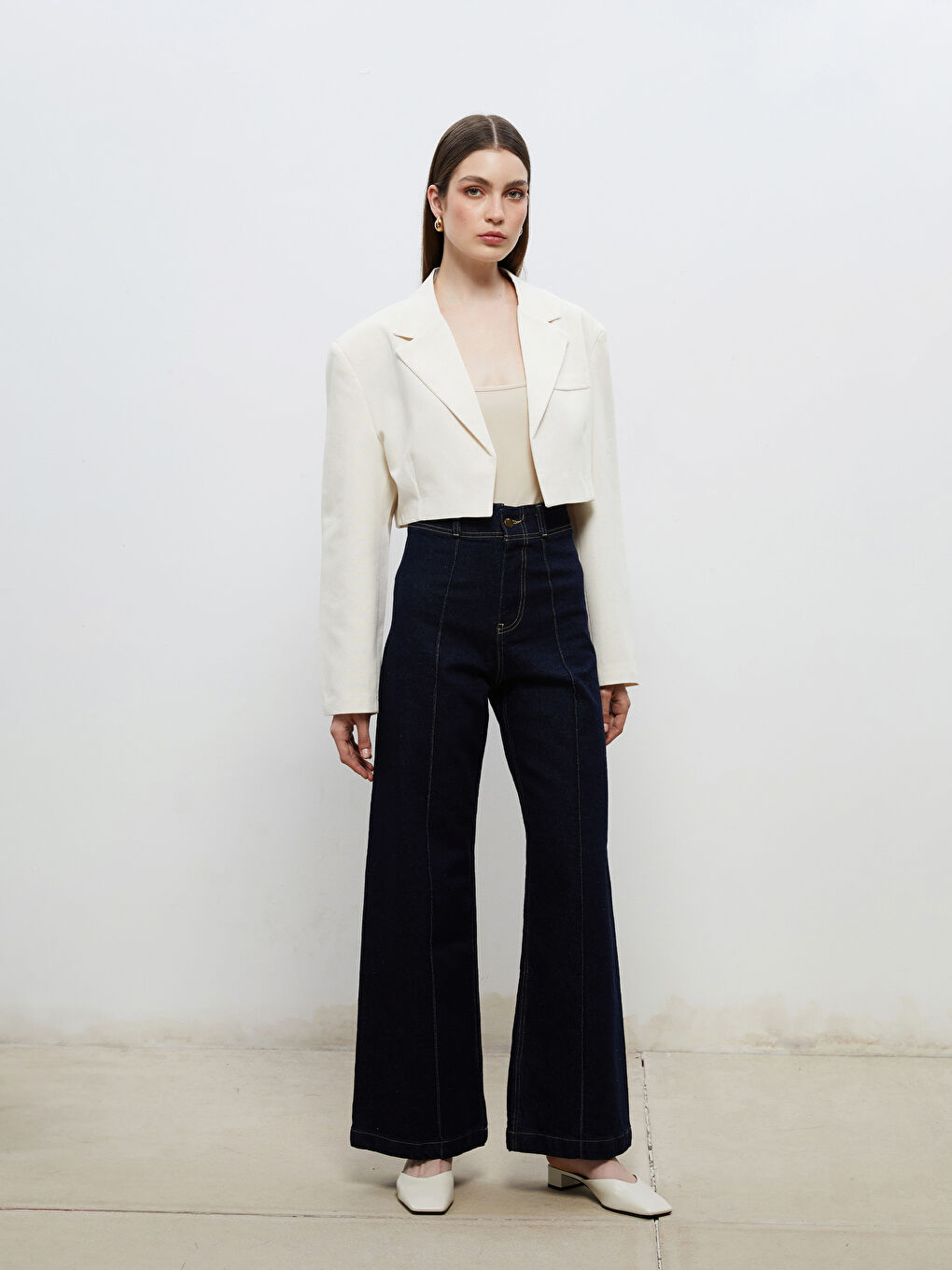 Bej Crop Kadın Blazer Ceket-1