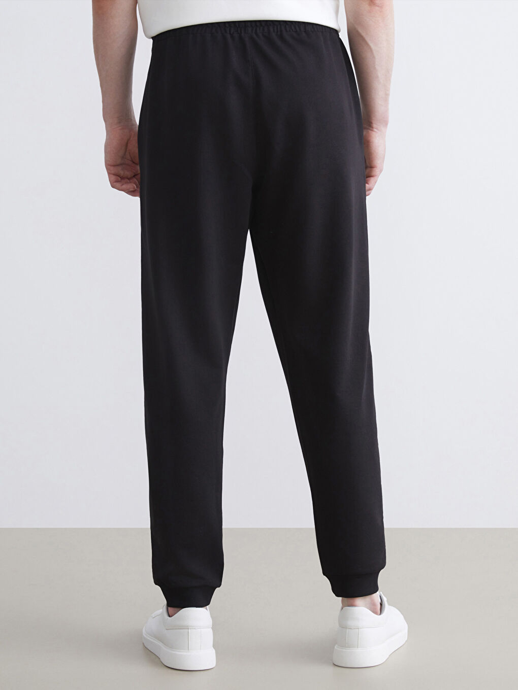 بنطلون رياضي جوغر رجالي بمقاس كبير وقَصّة منتظمة-7