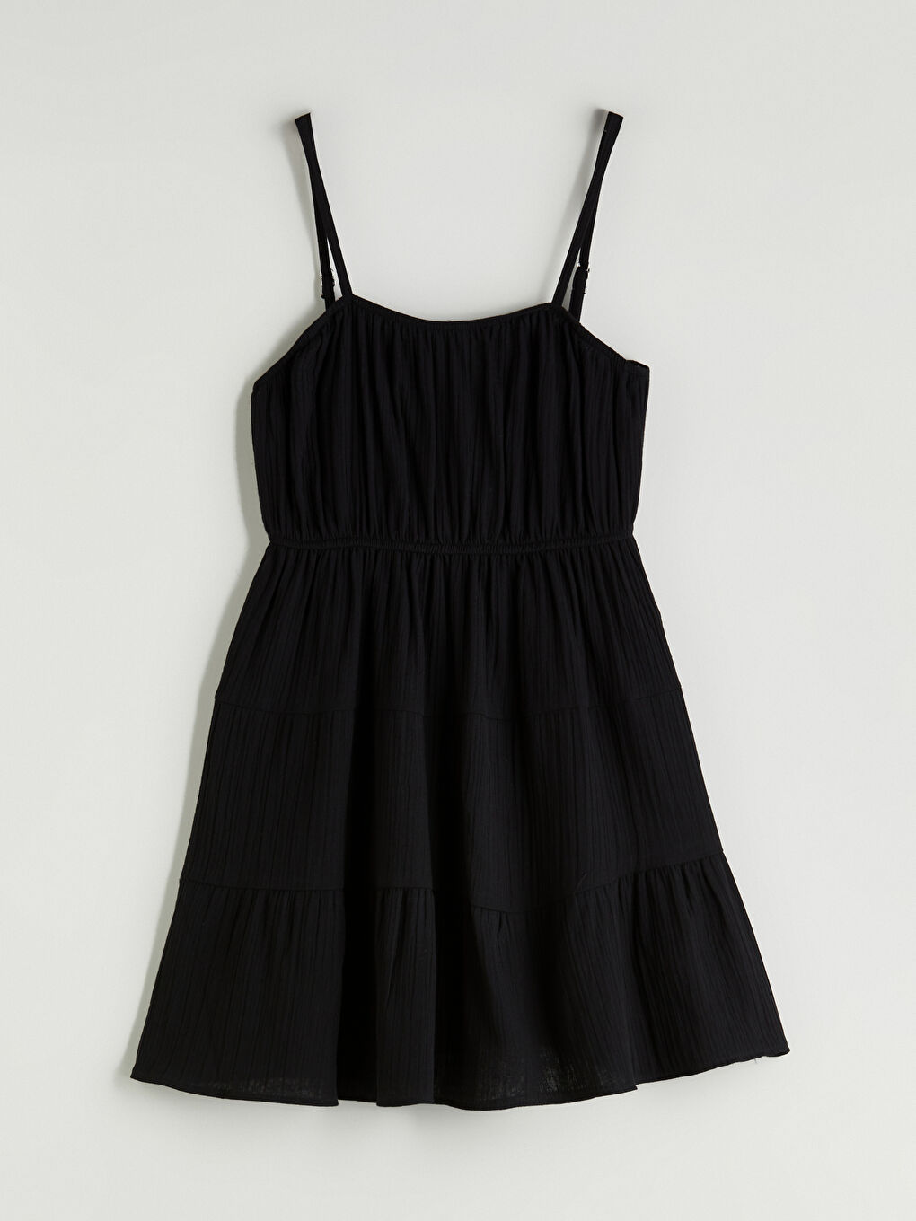 Siyah Kare Yaka Dokulu Katkat Mini Elbise-5