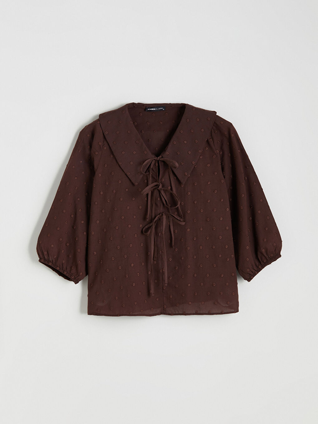 Kahverengi Bebe Yaka Nakışlı Fiyonklu Bluz-4