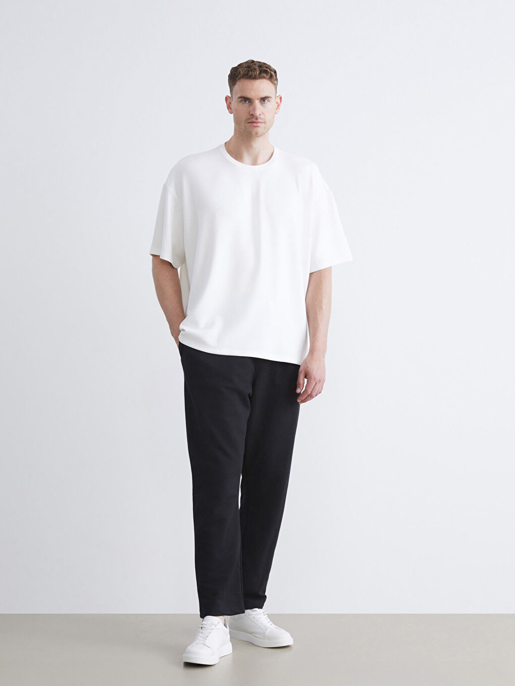 Siyah Büyük Beden Standart Kalıp Erkek Eşofman Altı-1