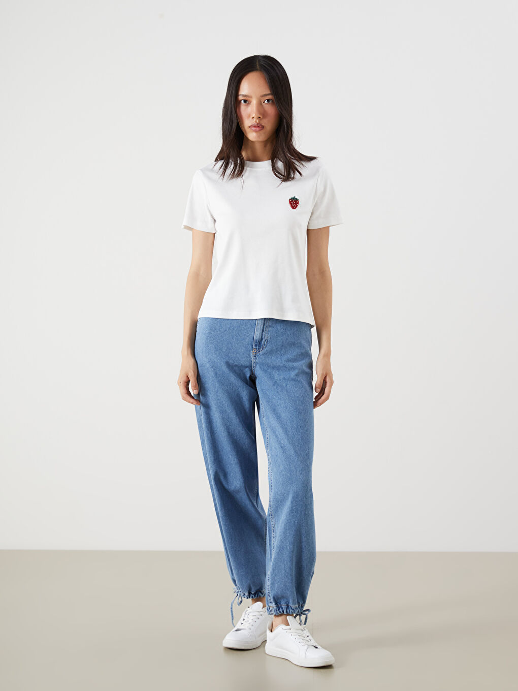 LCW Vision Crew Neck Embellished Women's T-Shirt -S5RM43Z8-R9J