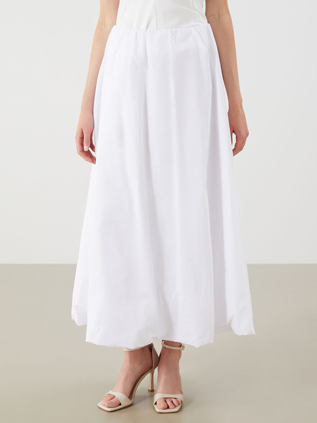 Beyaz Beli Lastikli Poplin Balon Etek-1