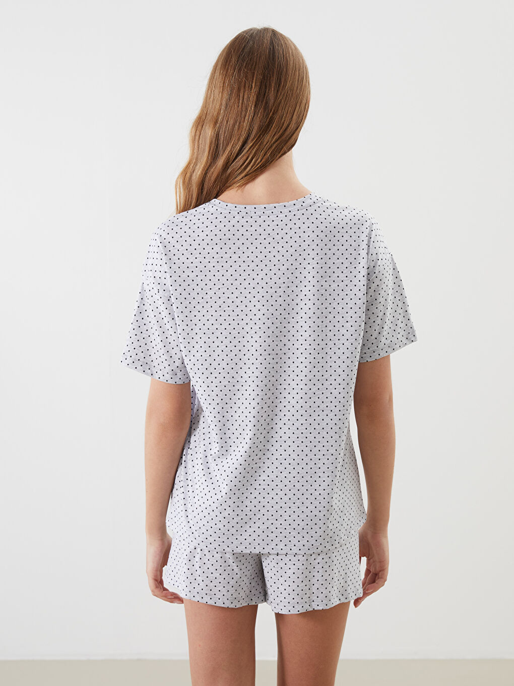 Gri Bisiklet Yaka Baskılı Kadın Şortlu Pijama Takımı-3