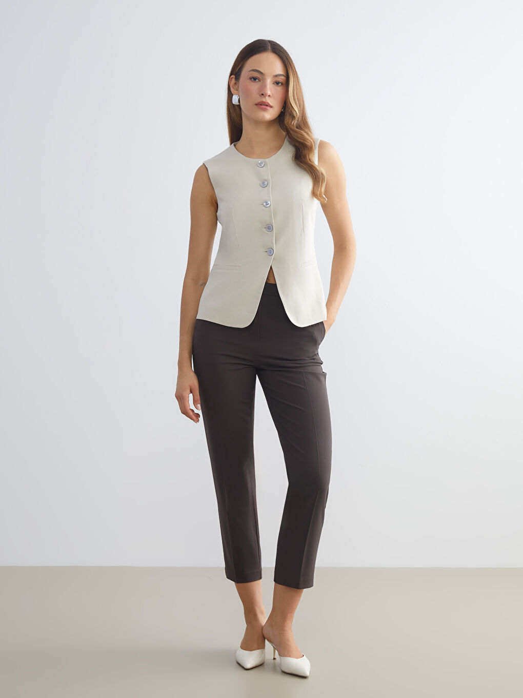 Ekru Bisiklet Yaka Keten Karışımlı Kadın Klasik Yelek-1