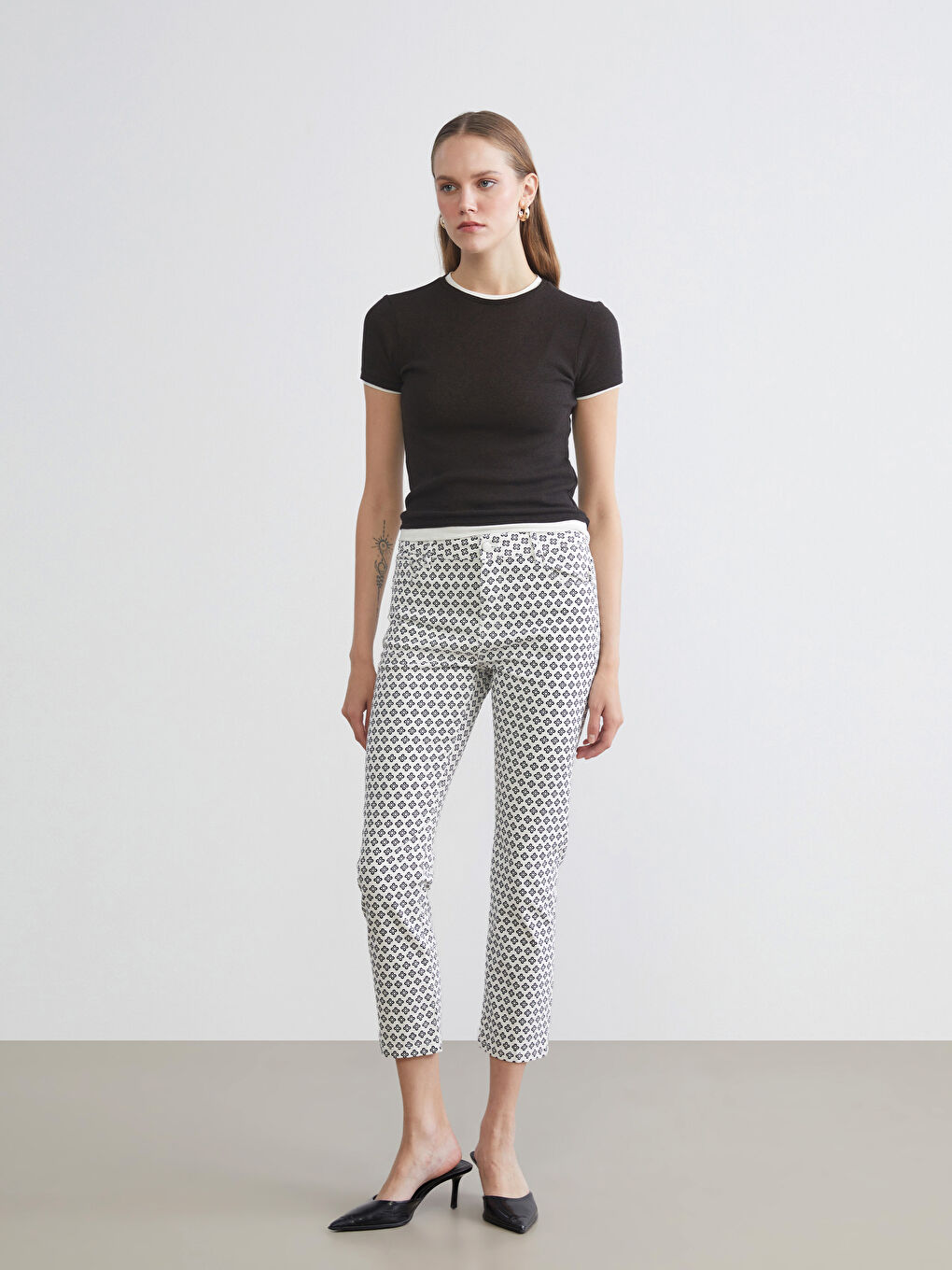 Standard Fit Patterned Women's Rodeo Jeans