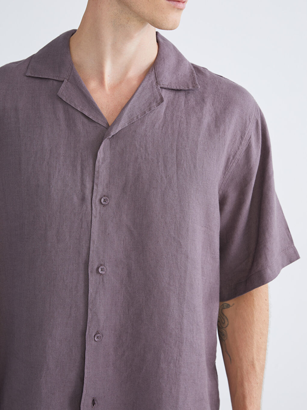 Mürdüm Rahat Kalıp Resort Yaka Kısa Kollu %100 Keten Erkek Gömlek-2