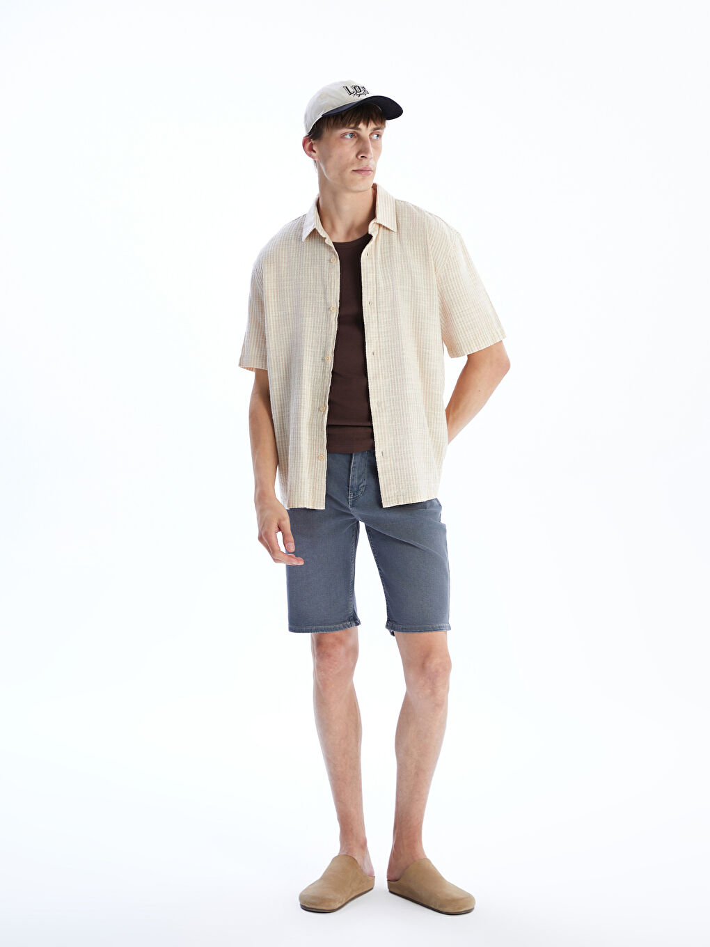 Gri Slim Fit Erkek Jean Şort