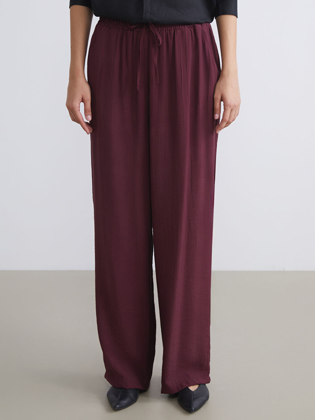 LCWAIKIKI Classic Elastic Waist Wide Leg Women's Trousers -S5RN40Z8-HQT
