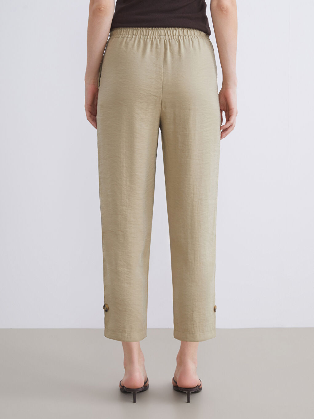 LCWAIKIKI Classic Elasticated Waist Modal Blend Women's Trousers -S5RN42Z8-GVP