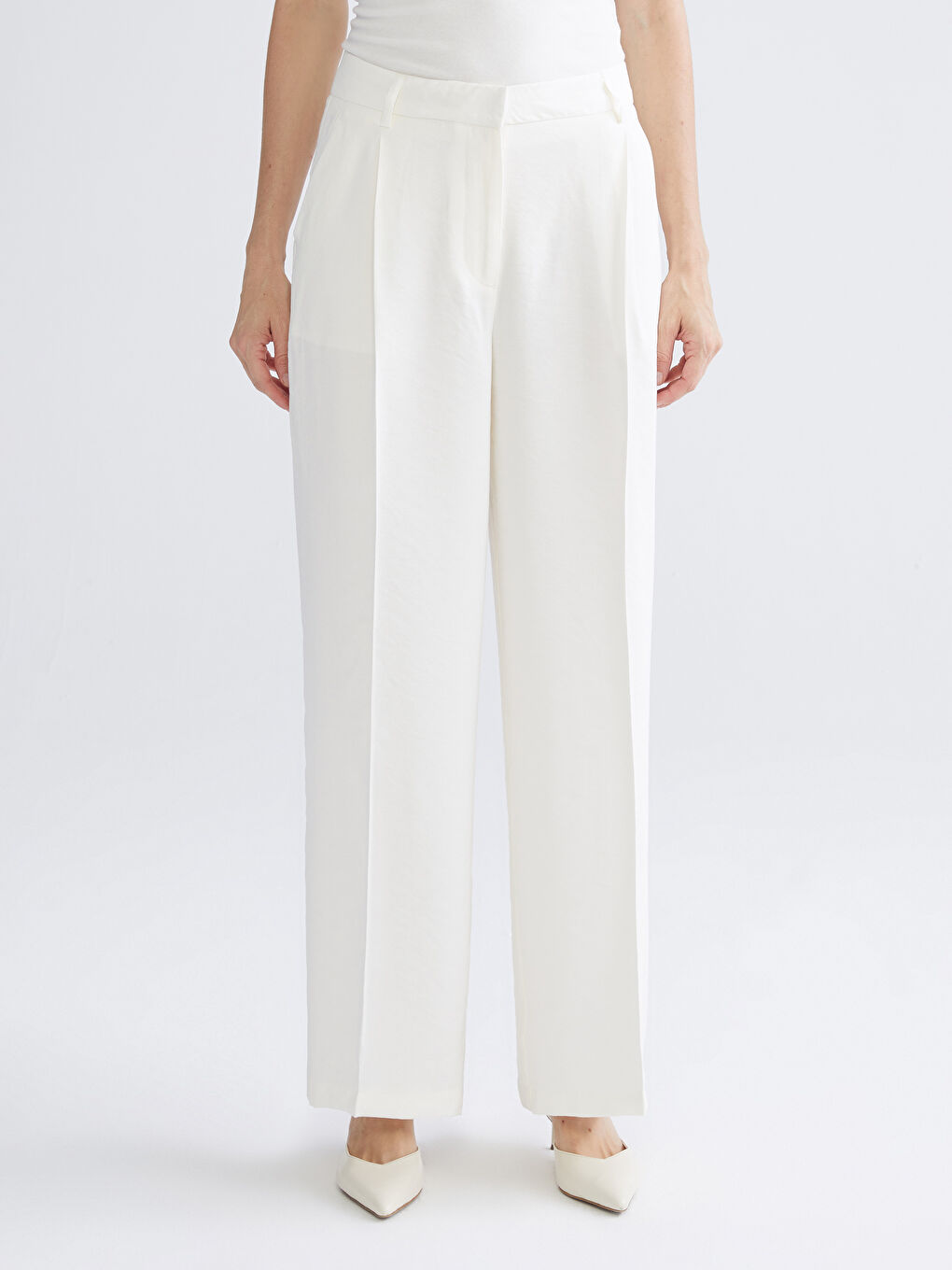 Loose Fit Wide Leg Women's Trousers-1