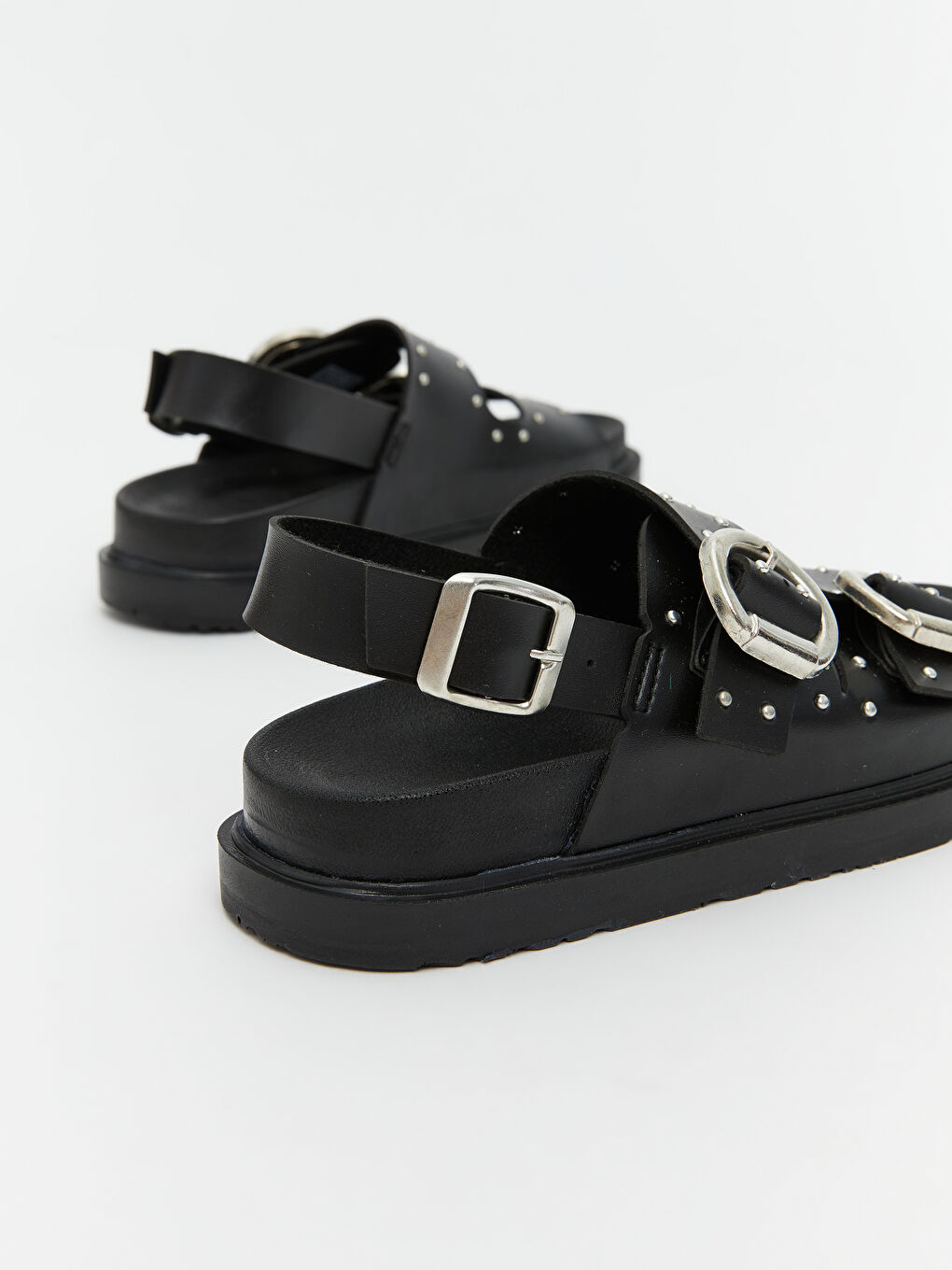 Siyah Deri Görünümlü Kız Çocuk Sandalet-4