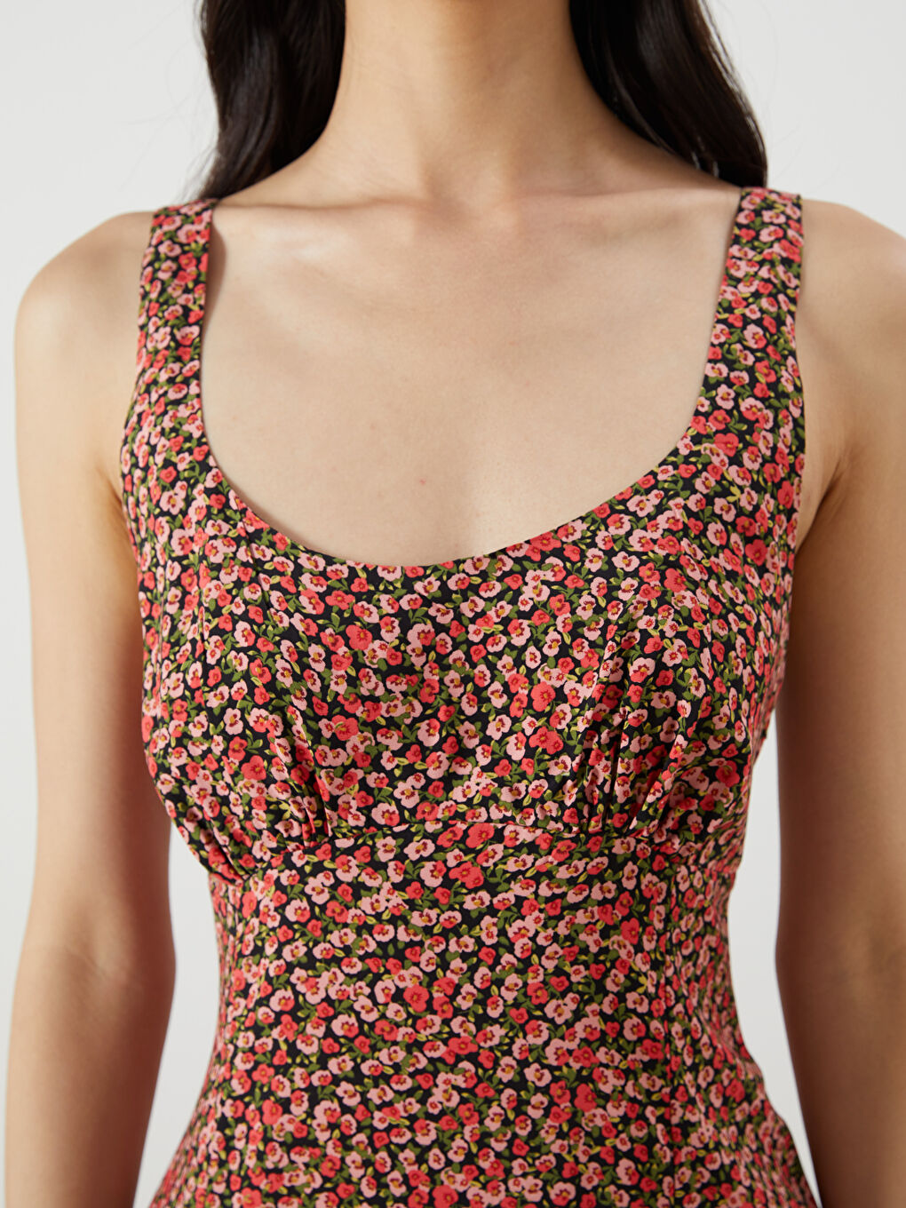 Kahverengi U Yaka Çiçekli Elbise-2