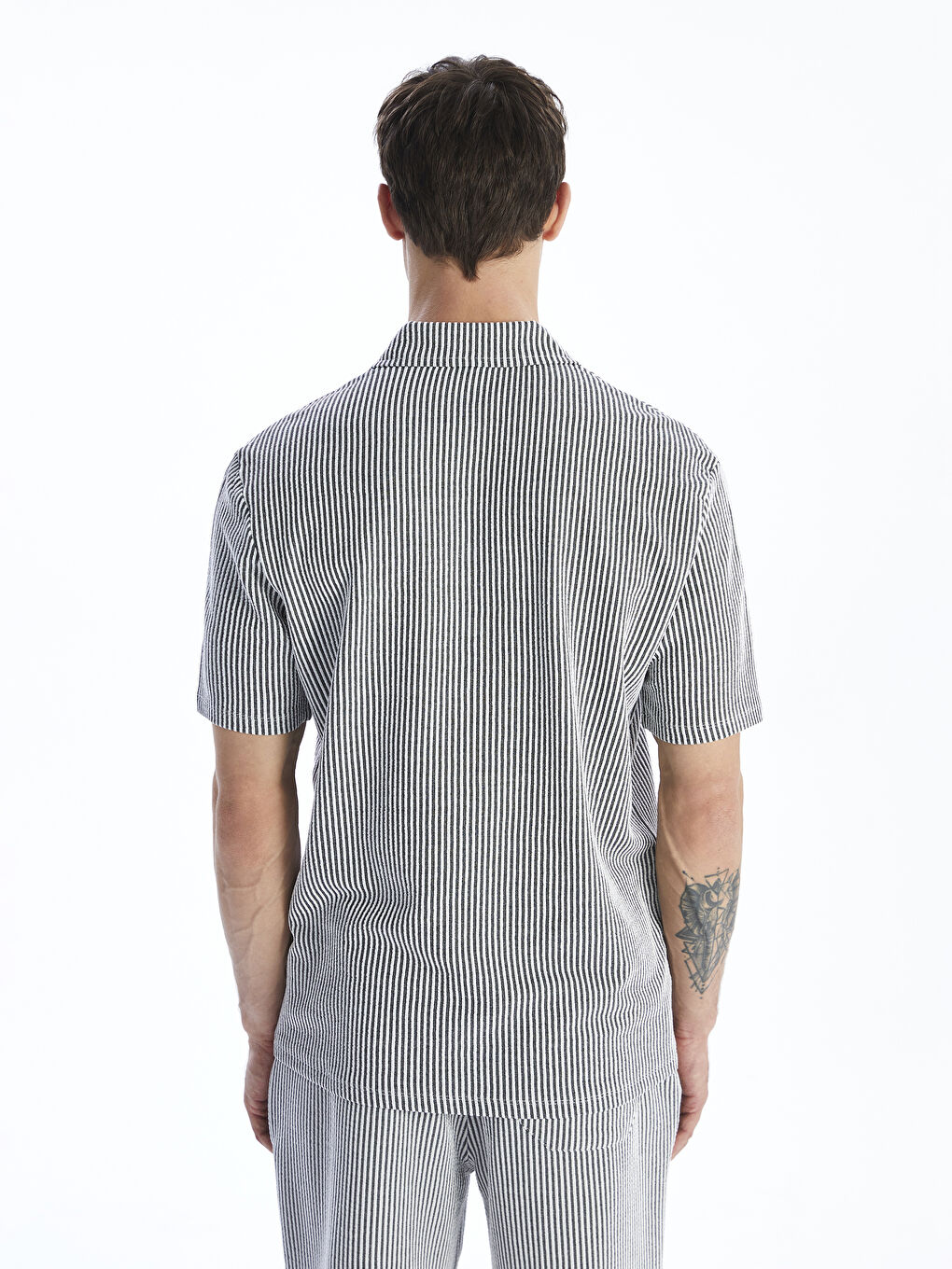 Siyah Polo Yaka Çizgili Erkek Tişört-3