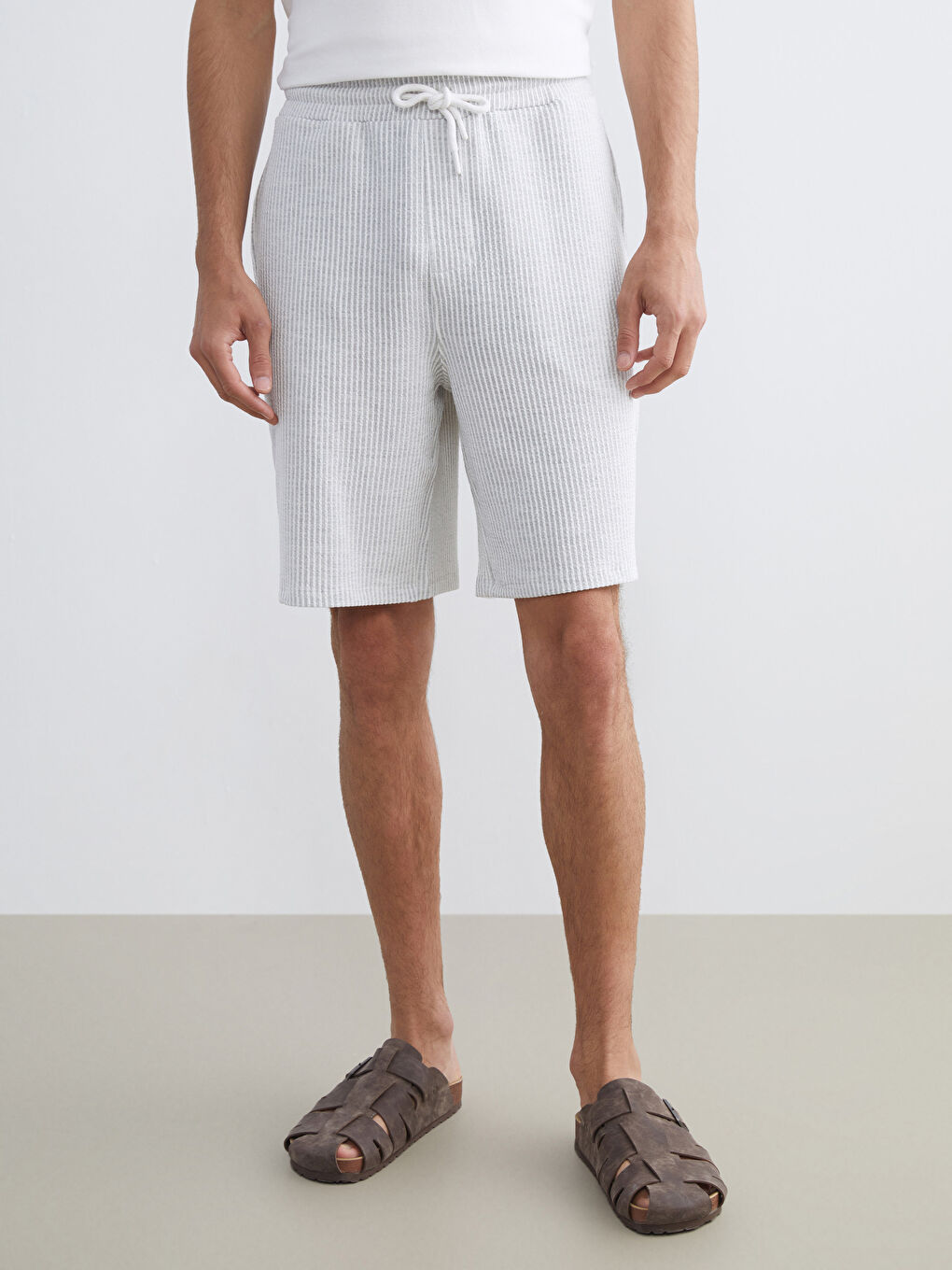 LCW Vision Standard Fit Striped Men's Shorts -S5RO07Z8-LFX