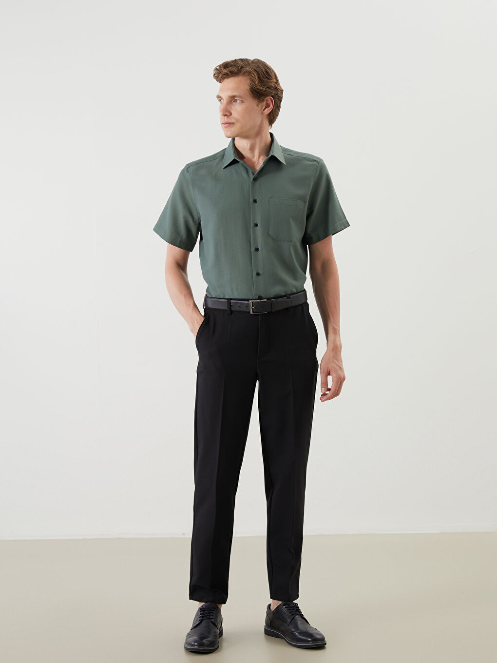 Yeşil Regular Fit Kısa Kollu Armürlü Erkek Gömlek-1