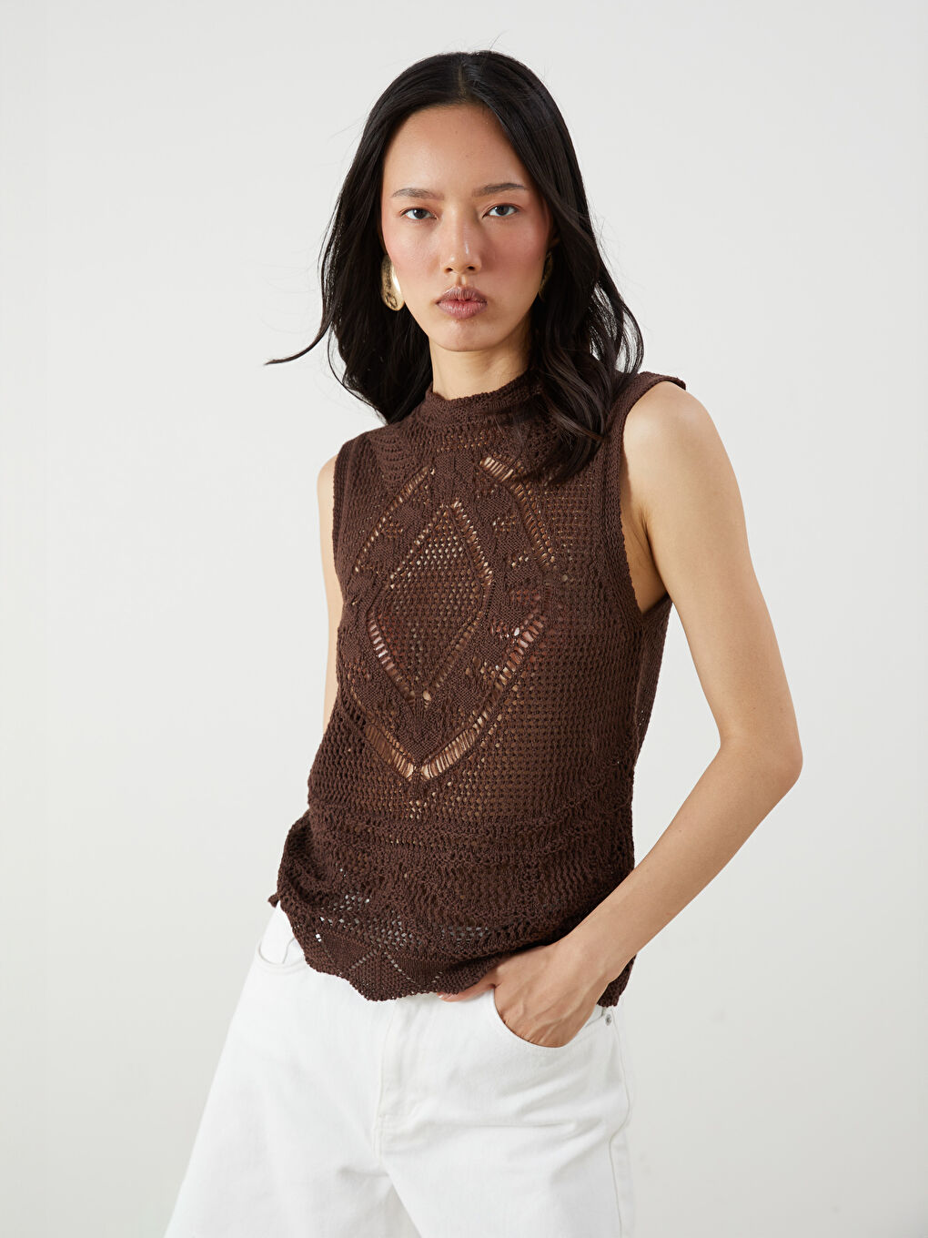 Kahverengi Dik Yaka Ajurlu Kadın Triko Atlet