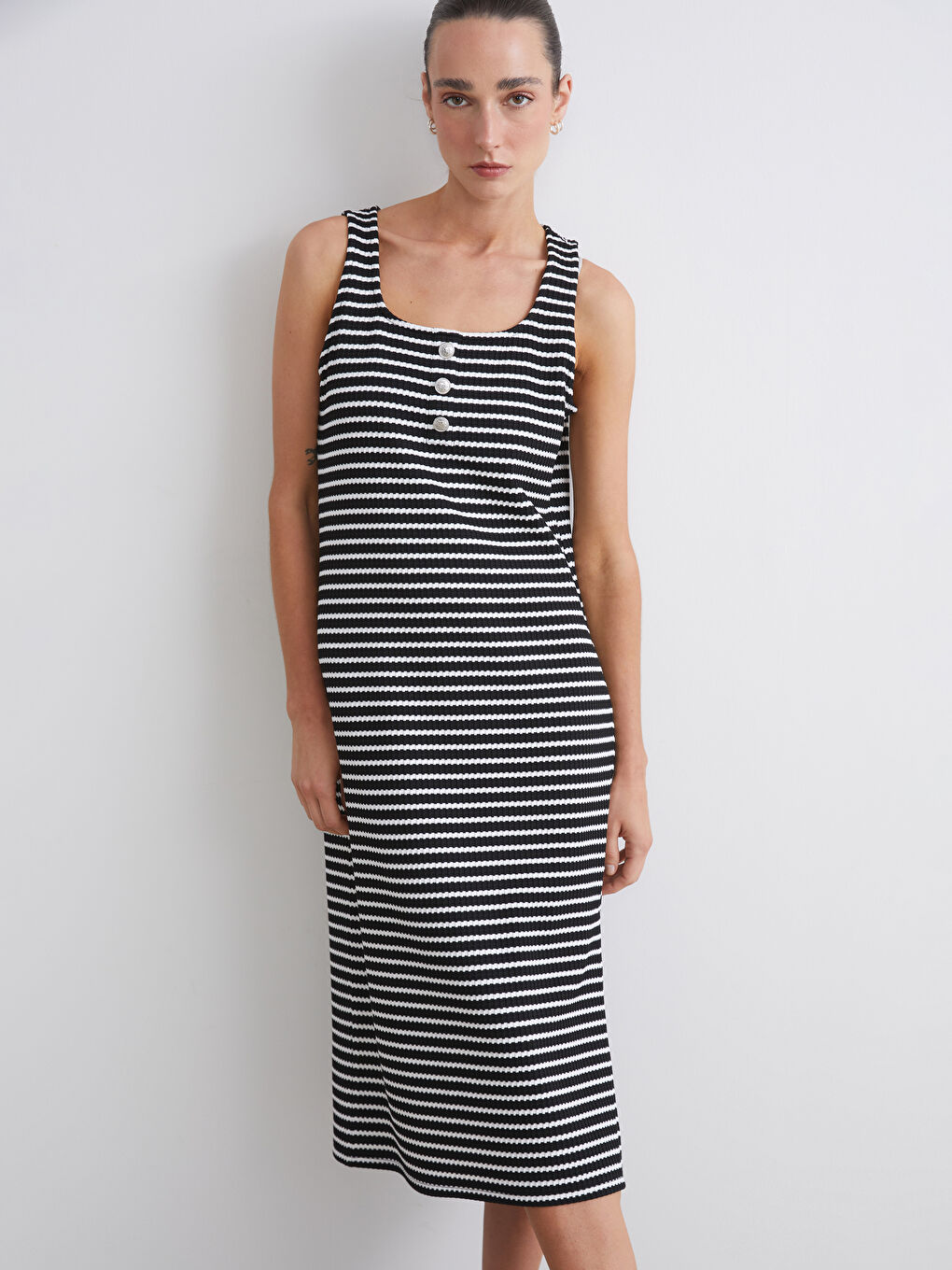 Siyah U Yaka Çizgili A Kesim Elbise