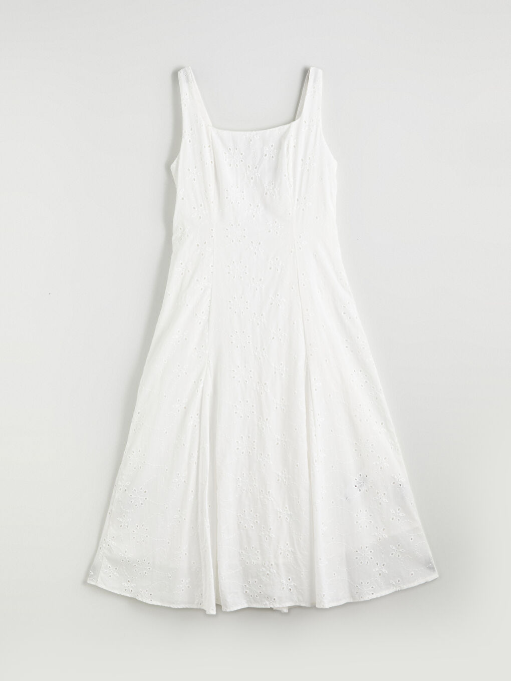 Beyaz Kare Yaka Ajurlu Elbise-5