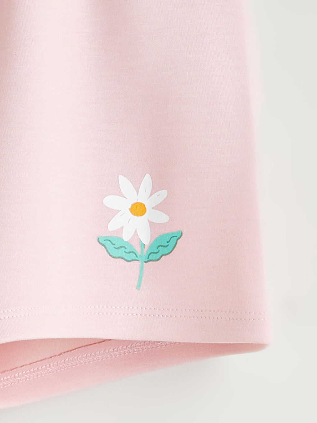 Pembe Beli Lastikli Kalp Baskılı Kız Çocuk Şort-1