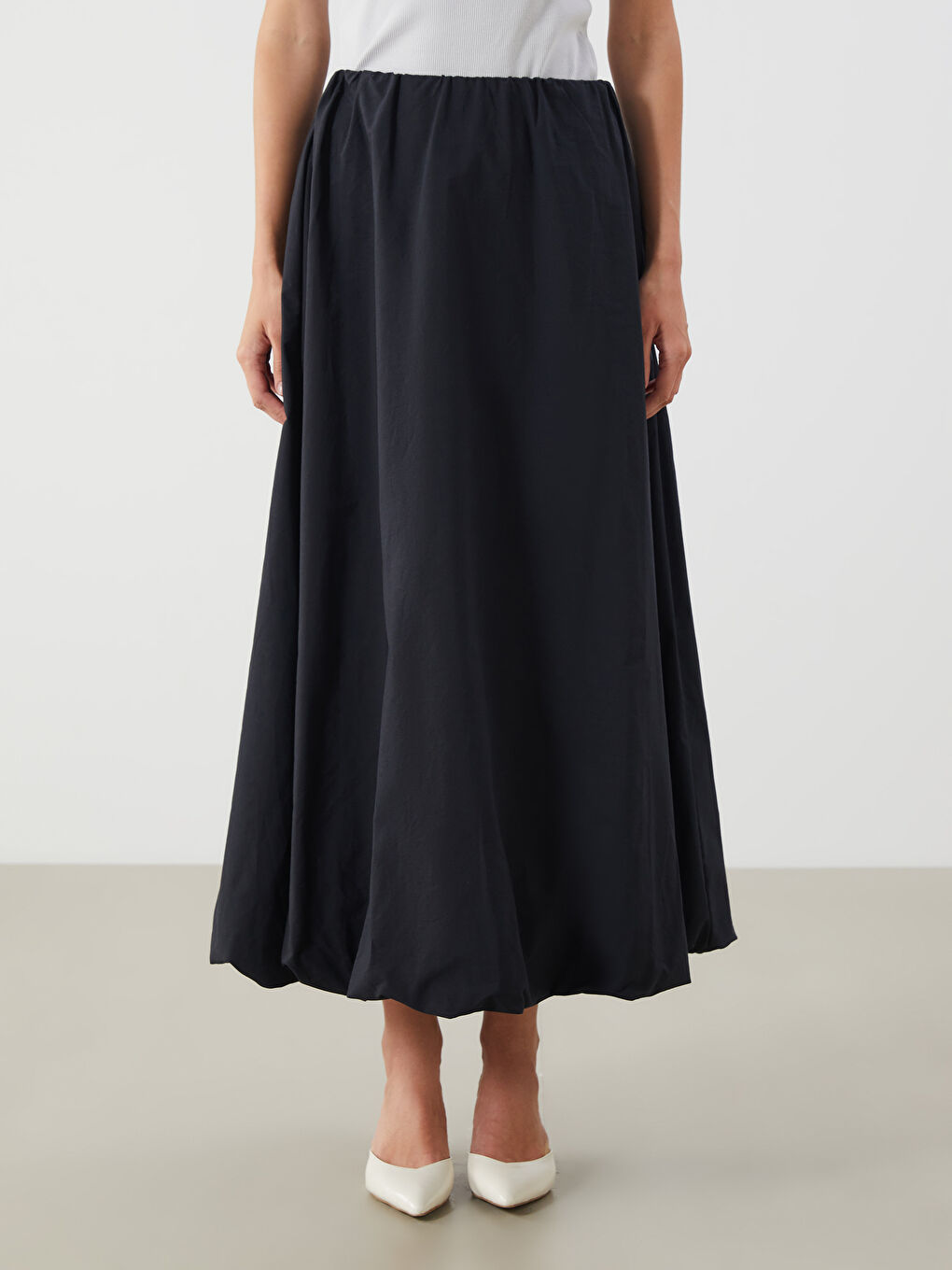 Siyah Beli Lastikli Poplin Balon Etek-1