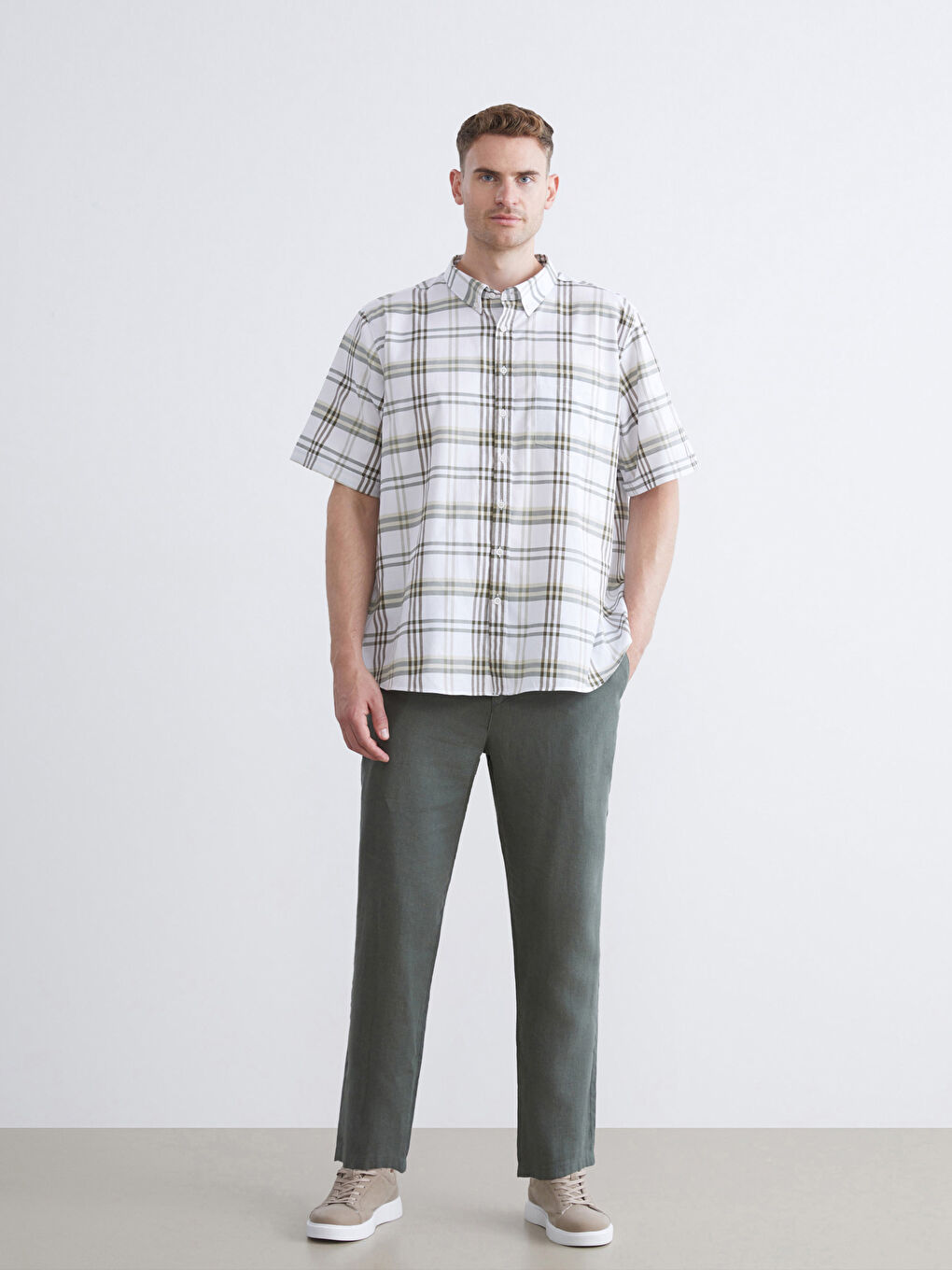 Haki Standart Kalıp Erkek Chino Pantolon