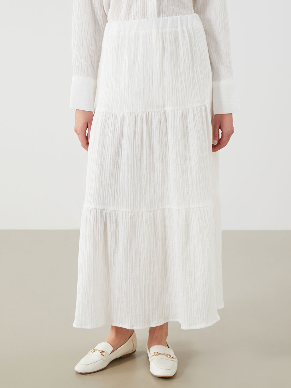 Beyaz Beli Lastikli Dokulu Katkat Müslin Etek-1