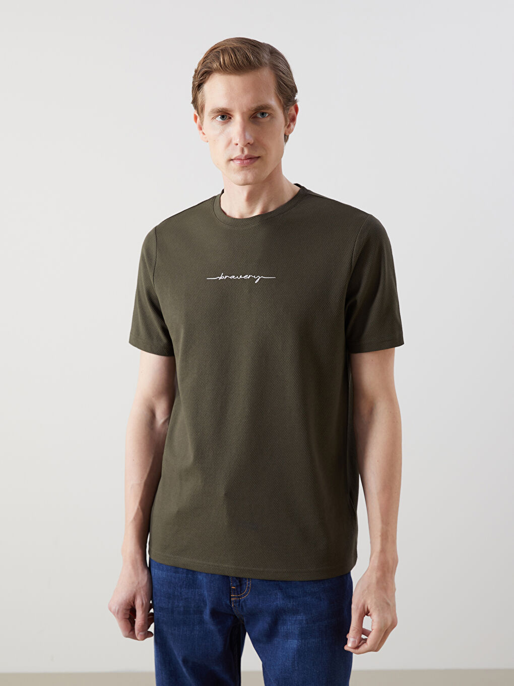 Κοντομάνικο Μπλουζάκι Ανδρικό με Στρογγυλή Λαιμόκοψη