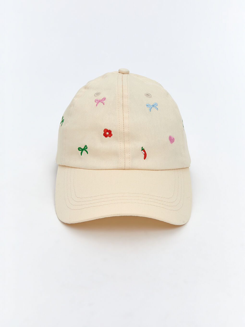 მოქარგული ქალებისთვის კეპი ქუდი