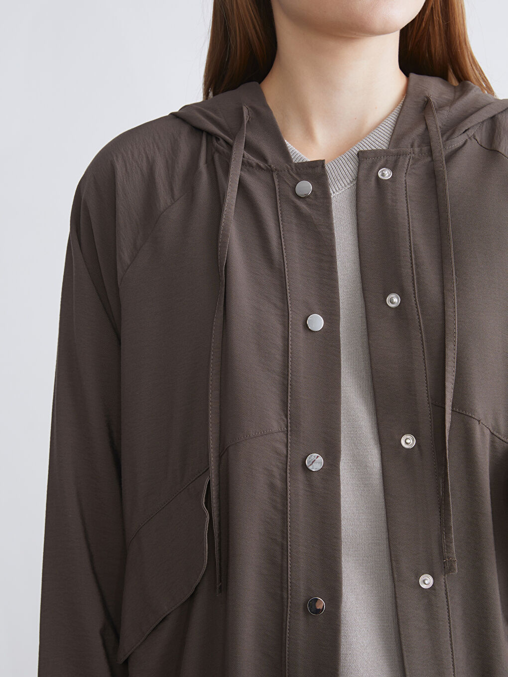 Kahverengi Kapüşonlu Kadın Ceket-3