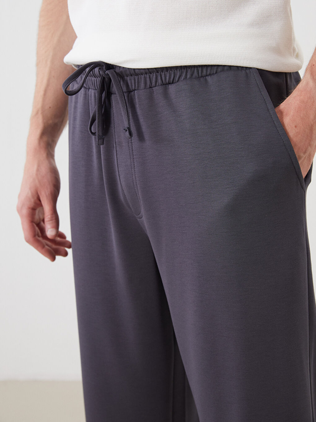 Antrasit Standart Kalıp Erkek Şort-2