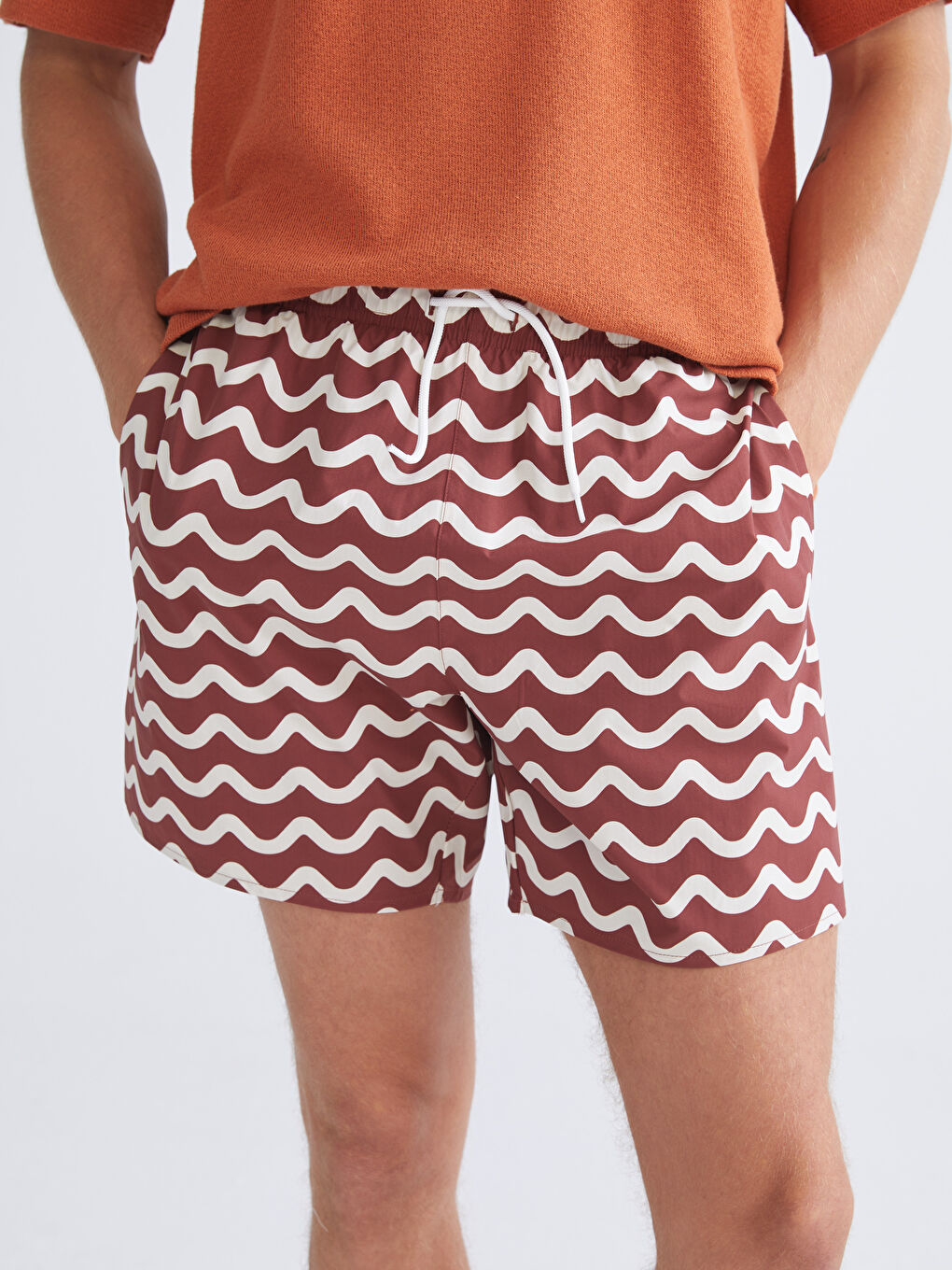 Kırmızı Kısa Boy Desenli Erkek Deniz Şortu-2