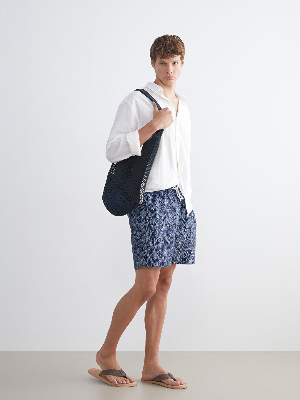 Lacivert Kısa Boy Desenli Erkek Deniz Şortu
