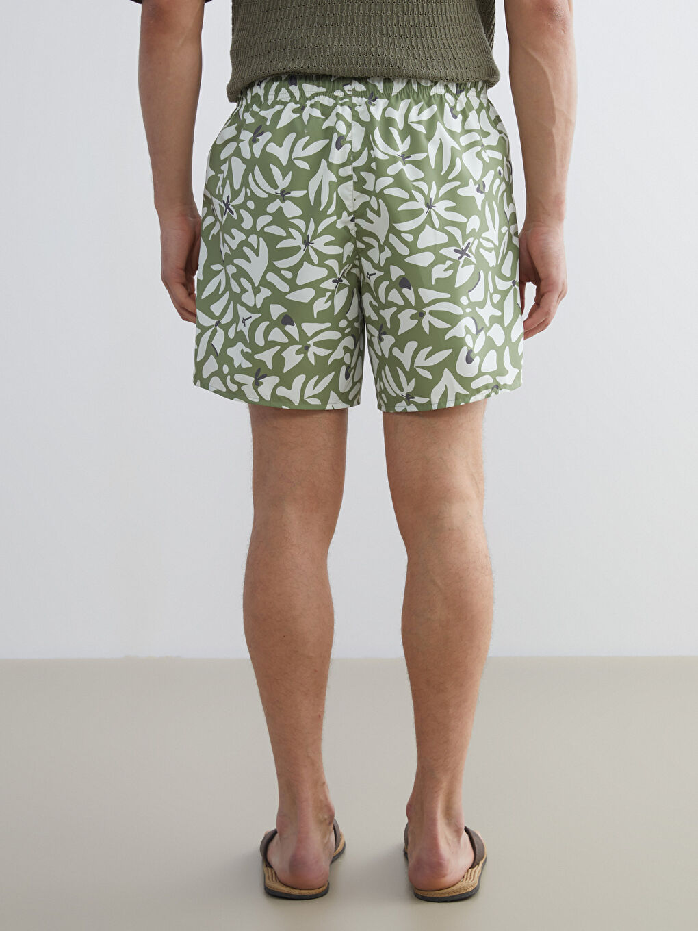 Yeşil Kısa Boy Desenli Erkek Deniz Şortu-3