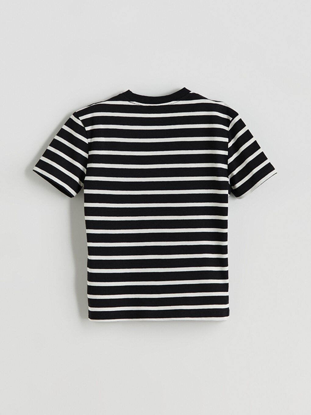 Beyaz Bisiklet Yaka Çizgili Erkek Çocuk Tişört-2